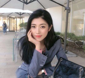 喀什兼职商务模特在线旁观的简单介绍
