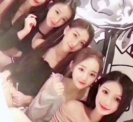 喀什美国小姐姐带小伙伴游中国上海的简单介绍