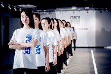 喀什南京少儿模特兼职(南京潮童星少儿模特培训地址)