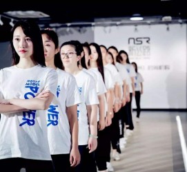 喀什南京少儿模特兼职(南京潮童星少儿模特培训地址)