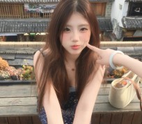 喀什伴游女生 | 周雪的资料