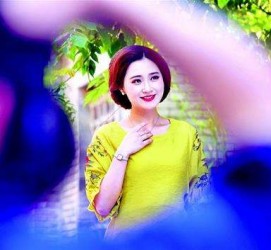 喀什中年女兼职模特(中年女兼职模特视频)