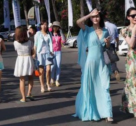 喀什上海商务伴游男雇用(上海雇用高端伴游一天20万)