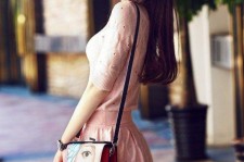 喀什中国女模特(上世纪80年代中国女模特)