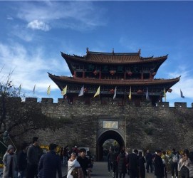 喀什昆明旅游攻略(昆明旅游攻略景点大全)