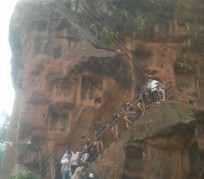 喀什乐山旅游攻略(乐山旅游攻略自由行路线推荐)