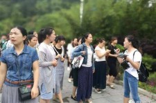 喀什中国的曲男伴游的简单介绍