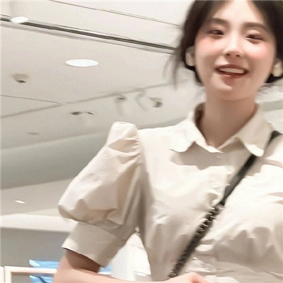 喀什高端纯出女孩雇用(高端名媛定造)奢华游艇豪侈生活月入50W