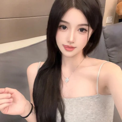 喀什伴游女生陈梦琪的资料
