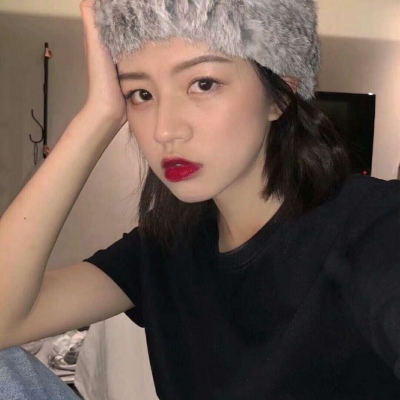 喀什伴游女生陈思瑶的资料