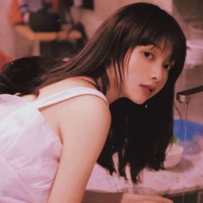 喀什伴游女生胡兰欢的资料