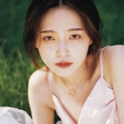喀什伴游女生毛铂琪的资料