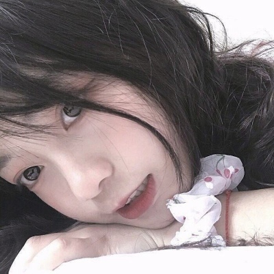 喀什伴游女生柳依依的资料