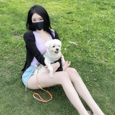 喀什伴游女生雪域精灵的资料