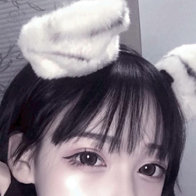 喀什伴游女生王诗涵的资料