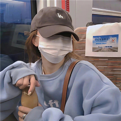 喀什伴游女生欧阳紫涵的资料