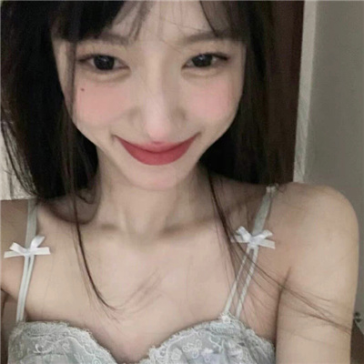 喀什伴游女生喻寒冰的资料