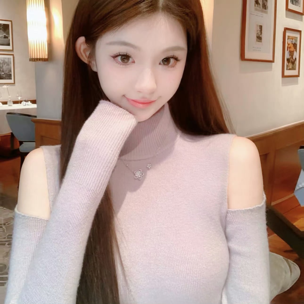 喀什一位伴游女孩的内心独白：在繁华与孤独间寻找自我?