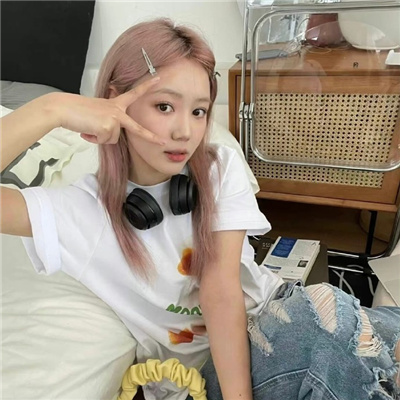喀什伴游女生纵敏慧的资料