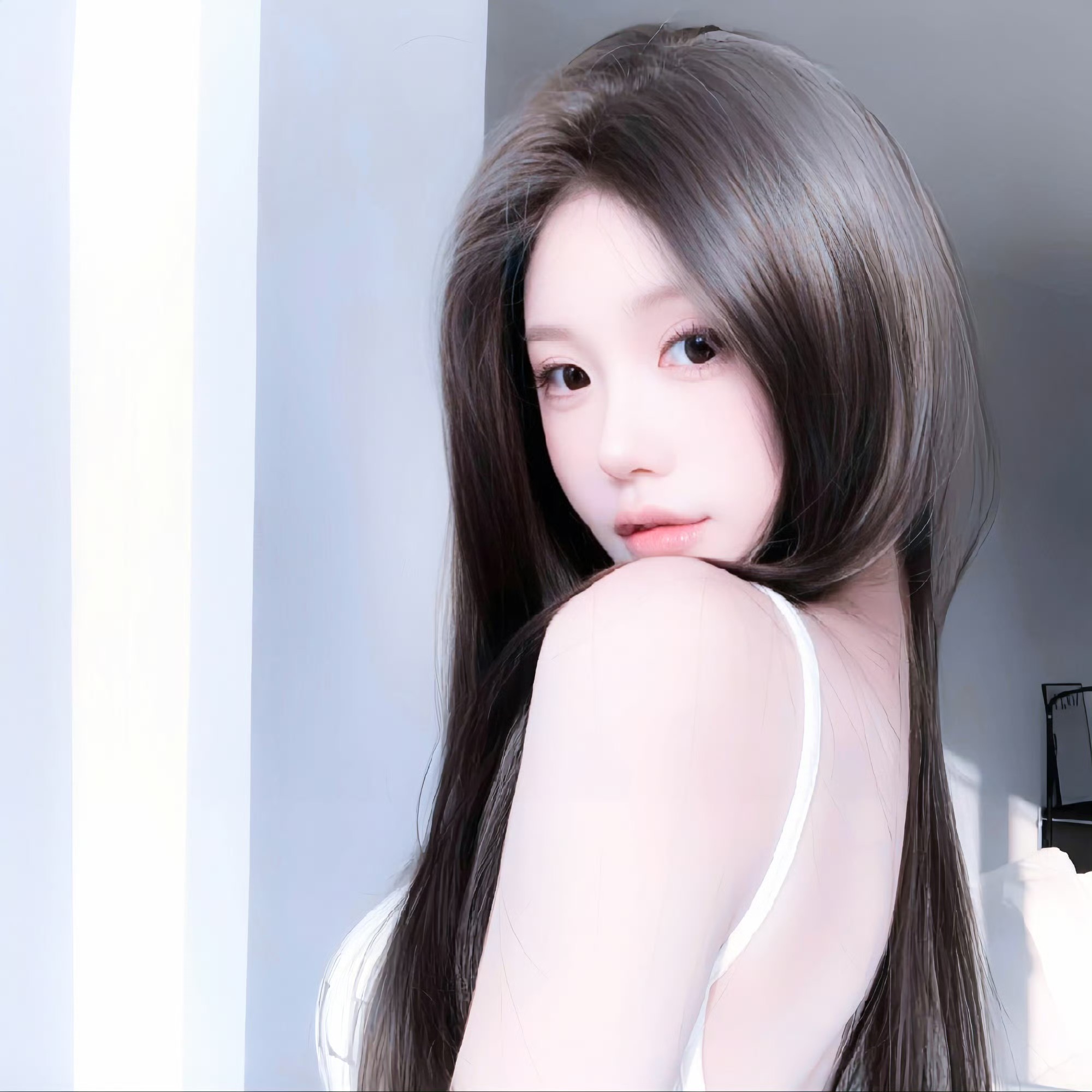 喀什伴游女生林雅的资料