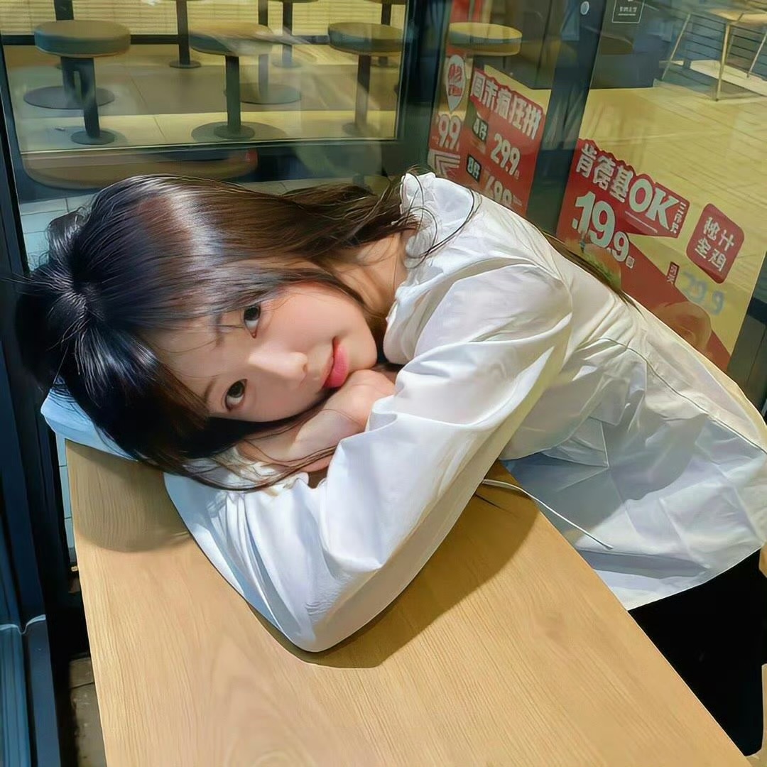 喀什伴游女生沈雨晴的资料